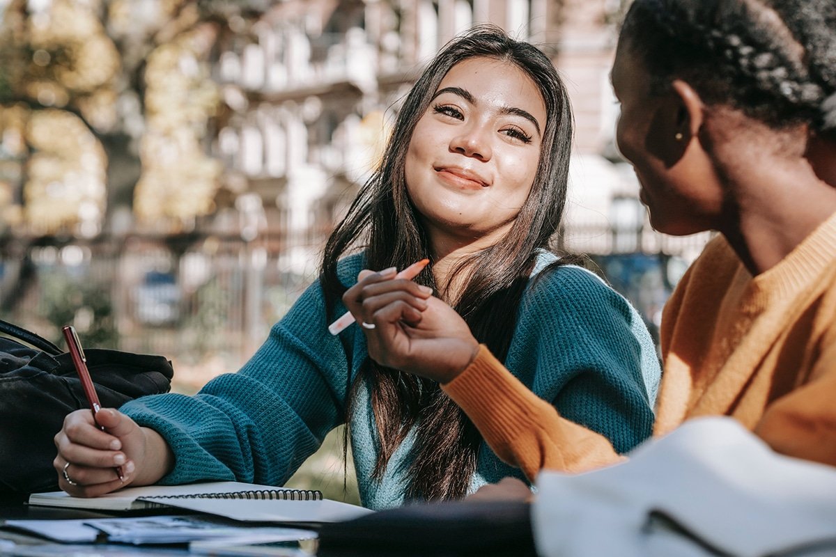 Parents and Dependents: Clarifying Relationships in Financial Aid Reporting