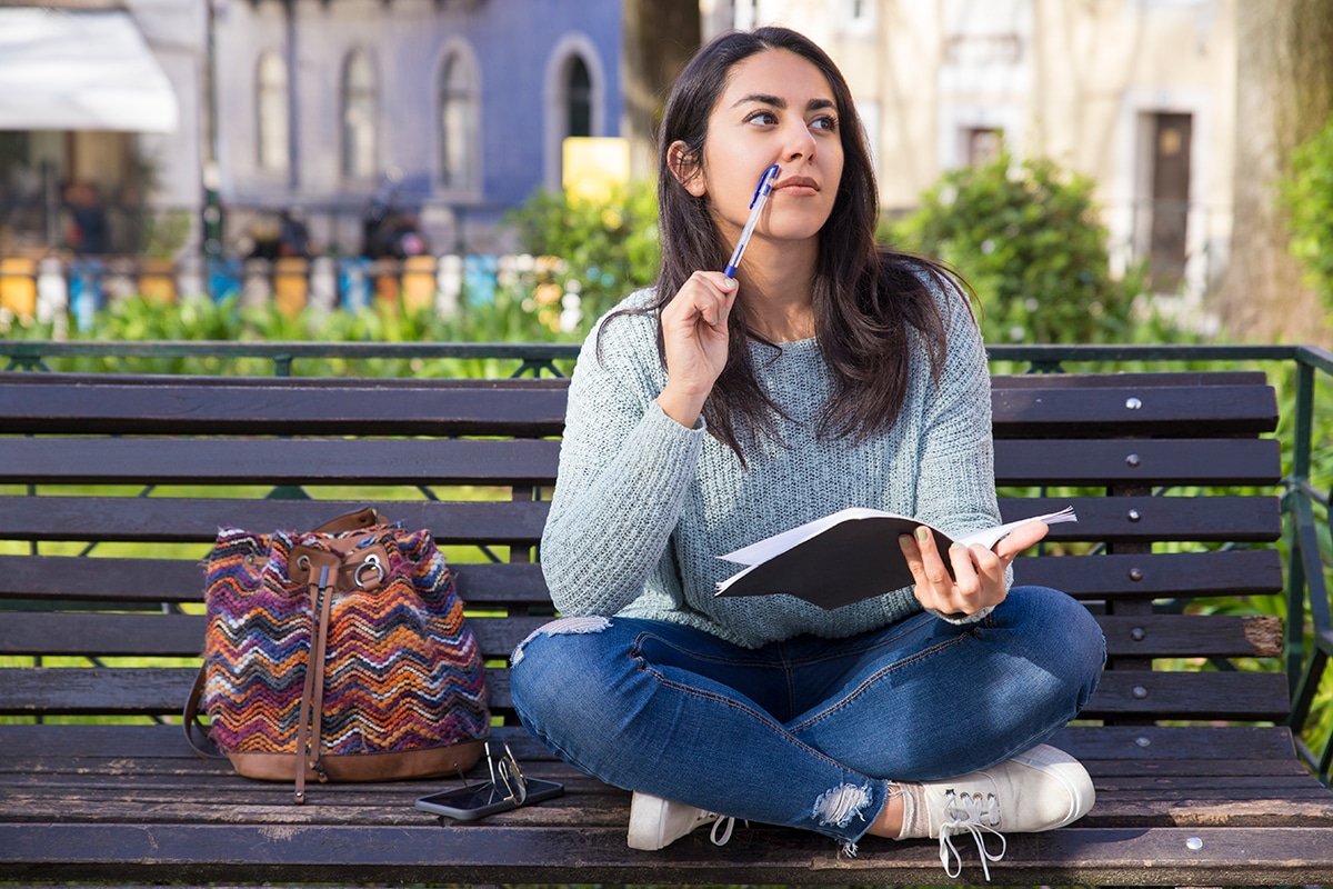 Student Loans – Discover the Smart Way to Borrow for College